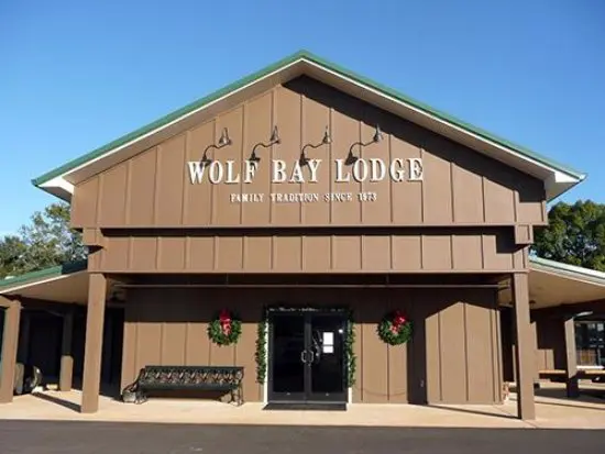 wolf bay lodge