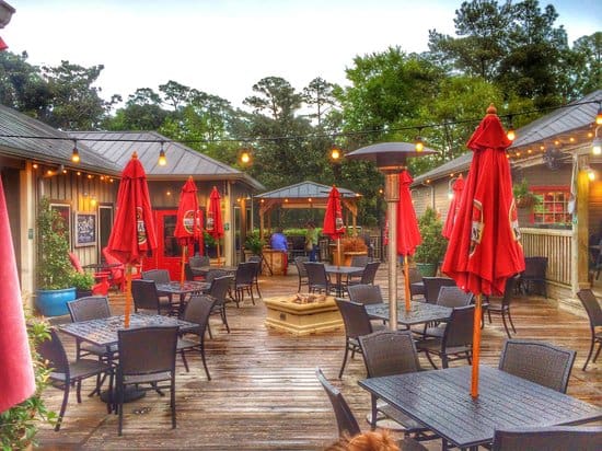 cosmo s restaurant bar